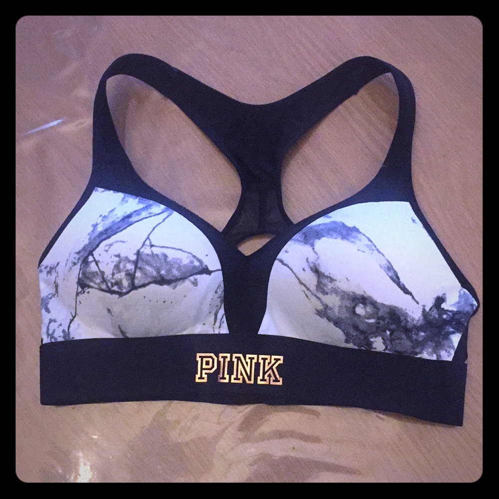 PINK Ultimate sports bra